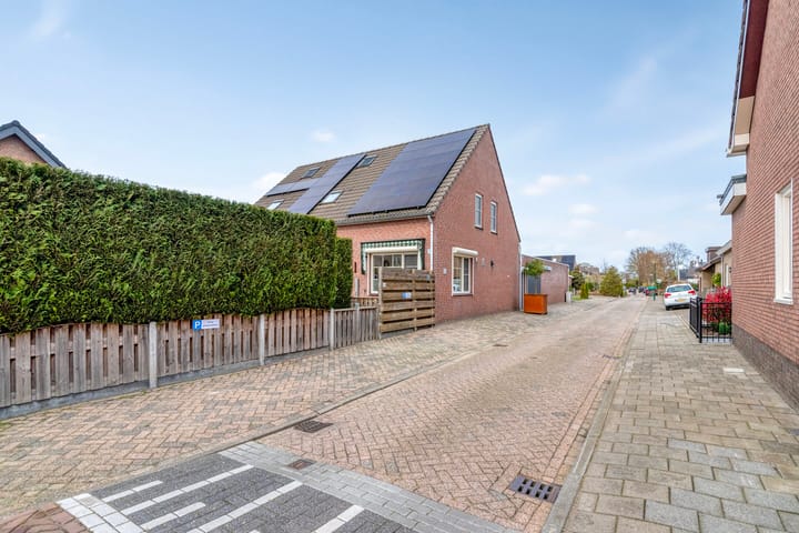 Foto 2 van Baarleseweg 29-A