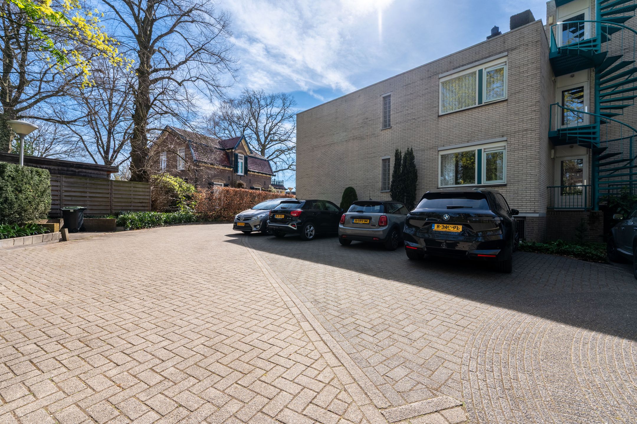 Spacious corner apartment with parking and covered south-facing balcony in Vaassen centre — 30