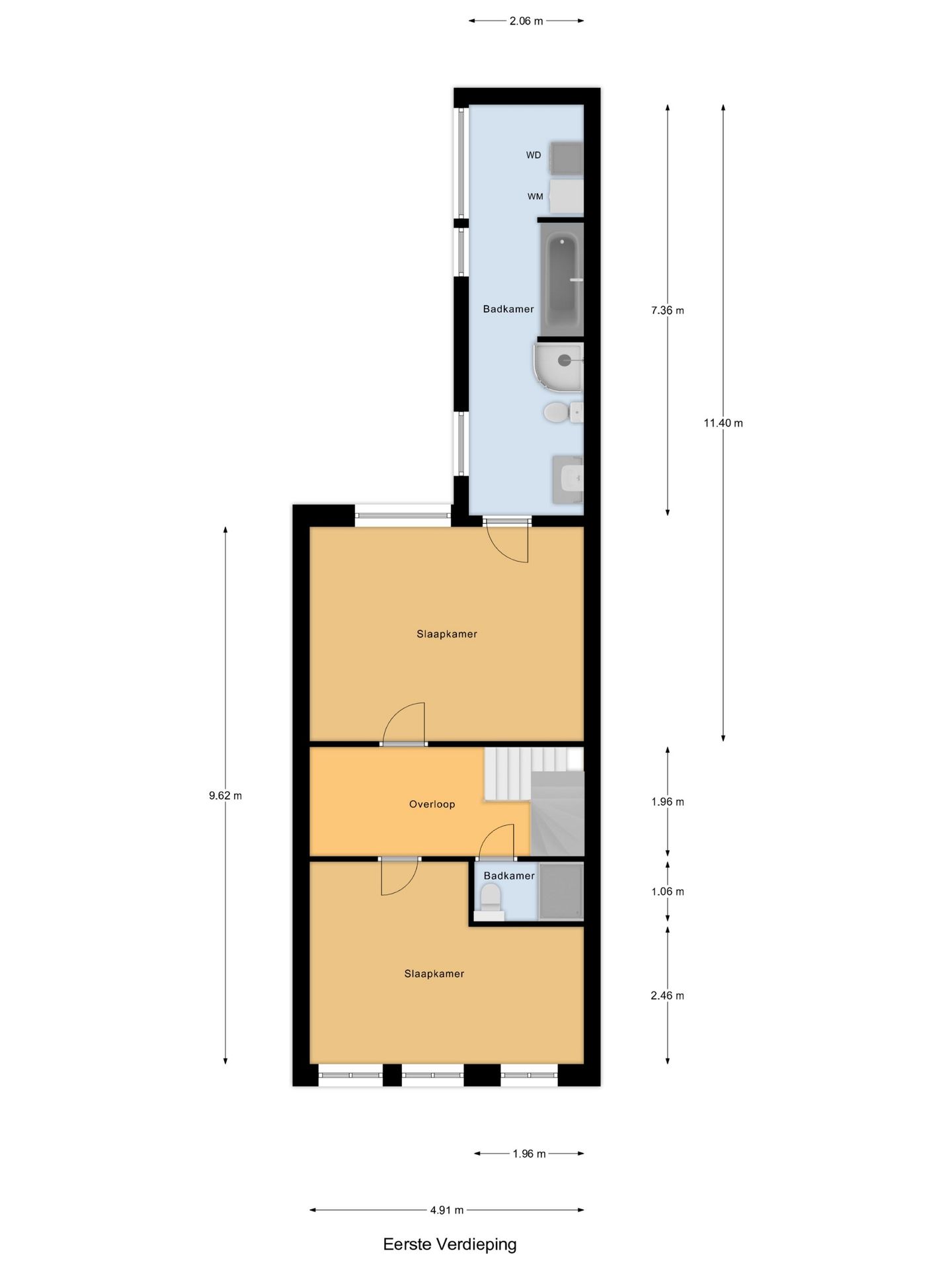 Spacious Townhouse with 4 Bedrooms and 2 Bathrooms in Central Roosendaal — 44