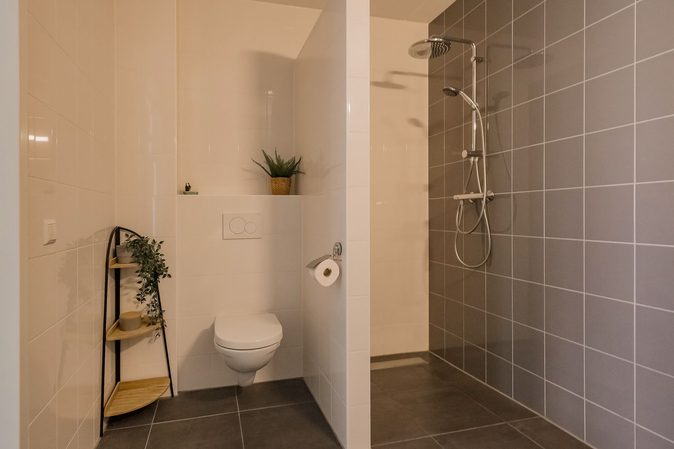 Foto 24 van Floralisplein 7