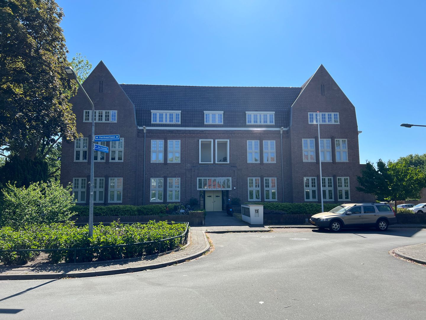 Photo 20 of Vermeerlaan 13-F