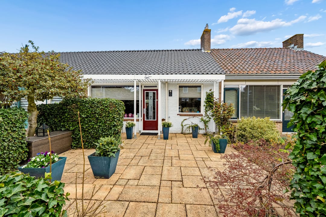 Photo 1 of Dennenlaan 7