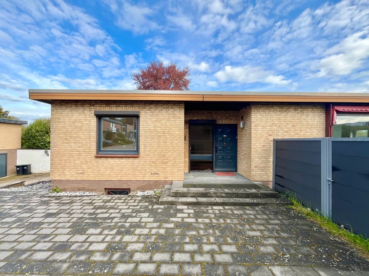 Photo 2 of Pieter de Hooghstraat 27