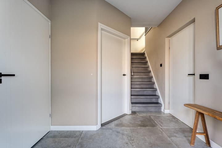 Photo 4 of Edisonstraat 10