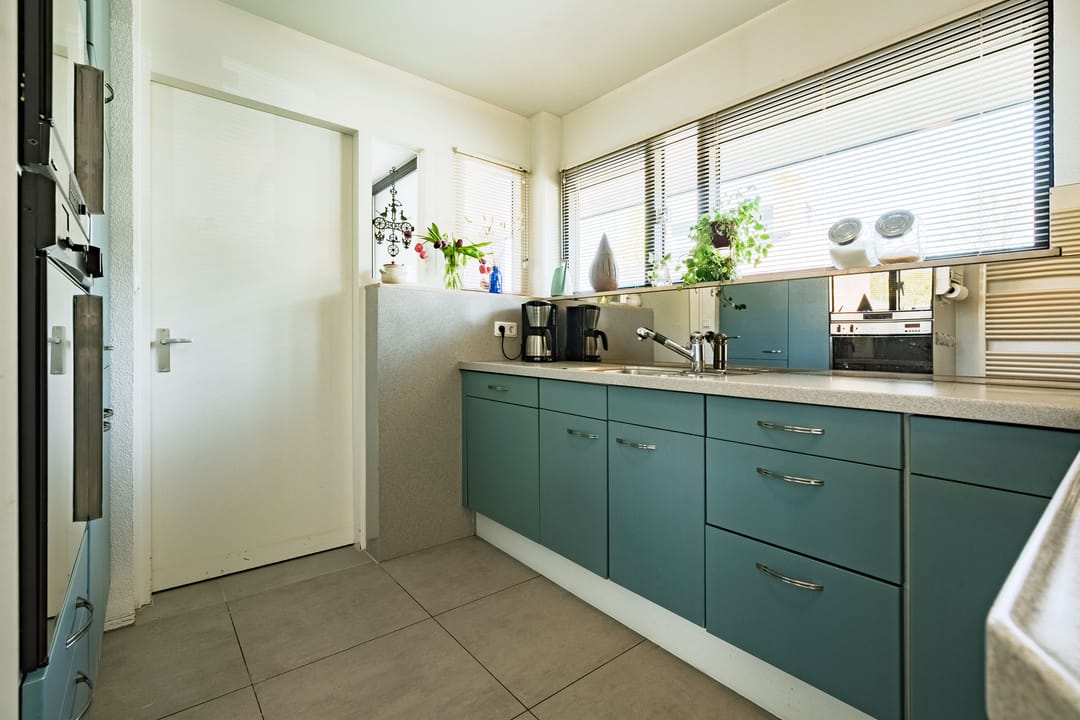 Photo 11 of Couwenhoven 9017