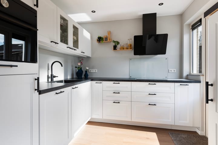 Photo 2 of Piet Heinstraat 5