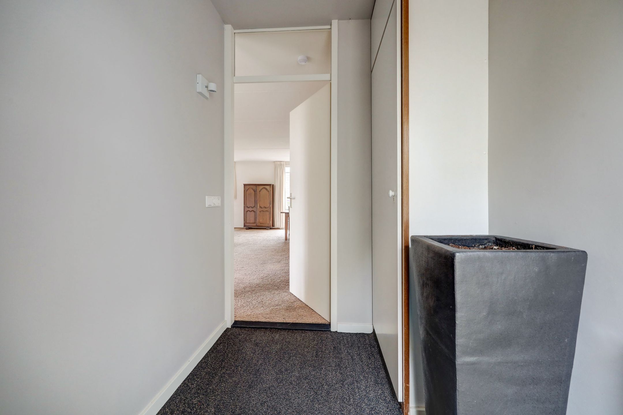 Photo 6 of Theodoorstraat 2