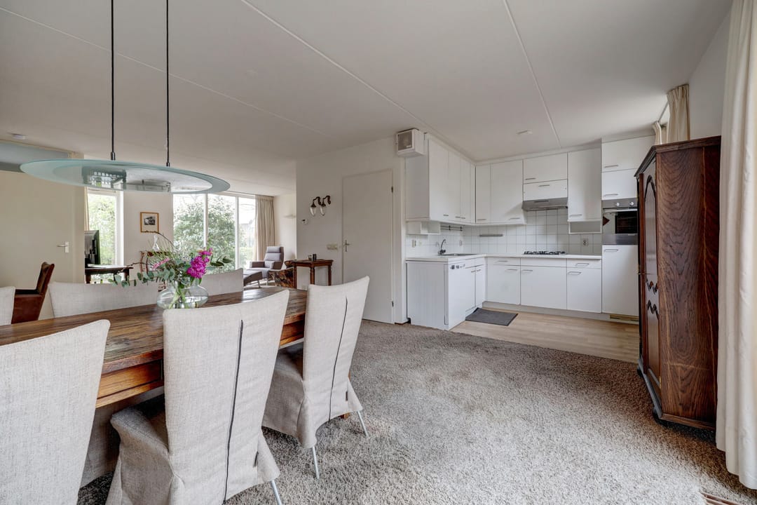 Photo 13 of Theodoorstraat 2