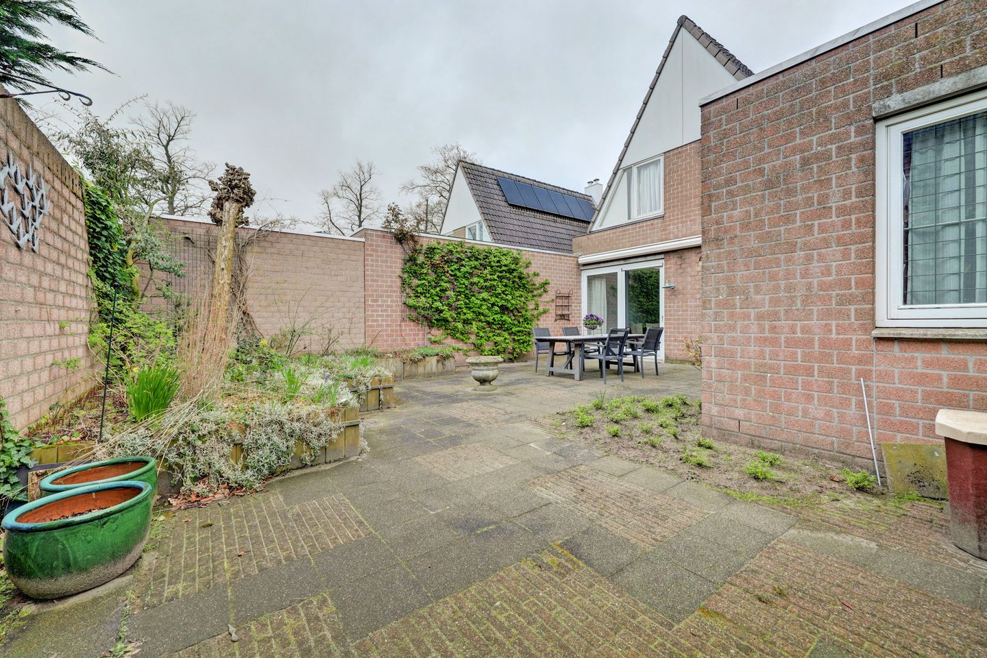 Photo 35 of Theodoorstraat 2