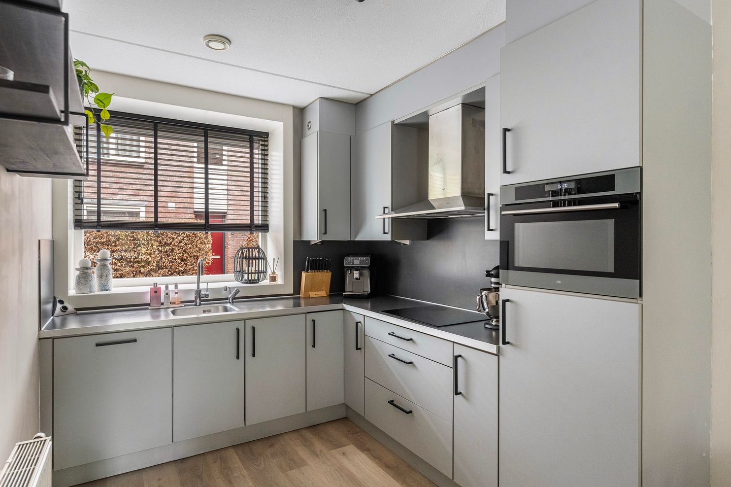 Photo 10 of Struweelstraat 3