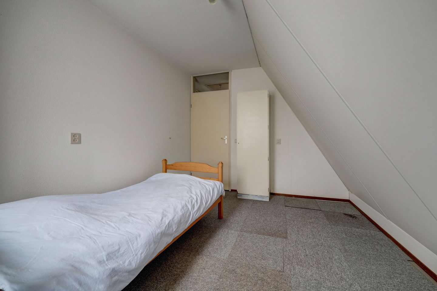 Photo 25 of Theodoorstraat 2