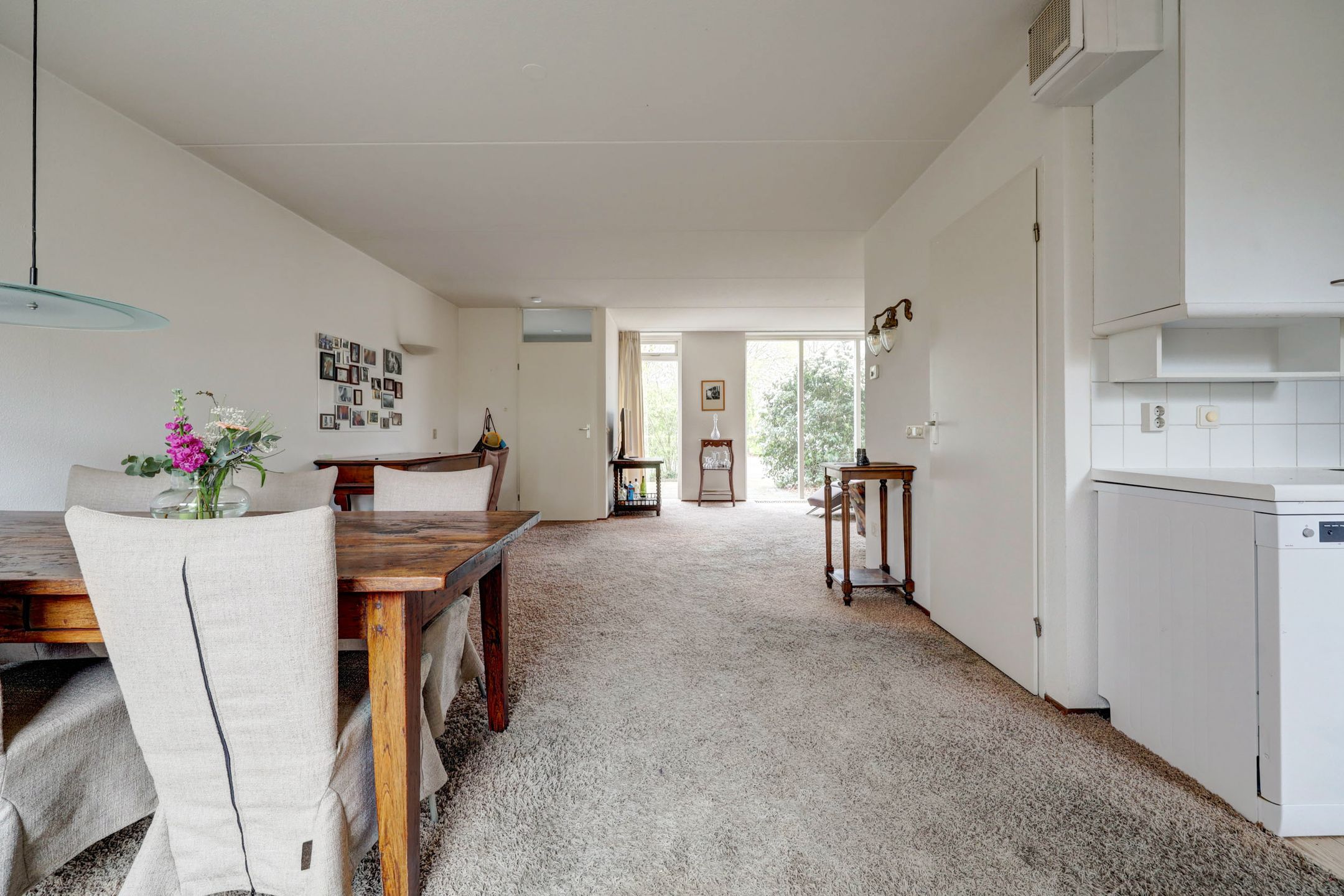 Photo 12 of Theodoorstraat 2