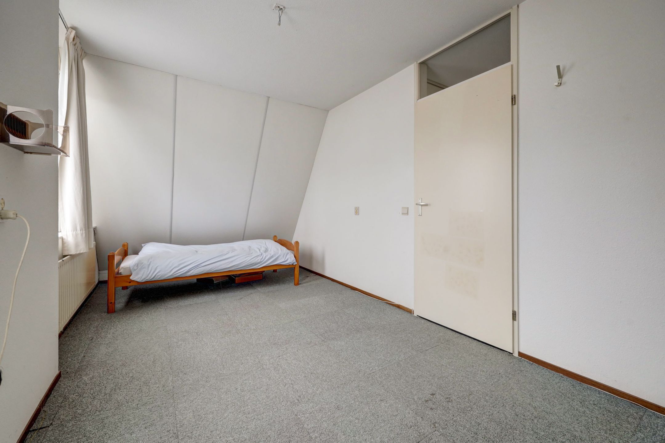 Photo 24 of Theodoorstraat 2