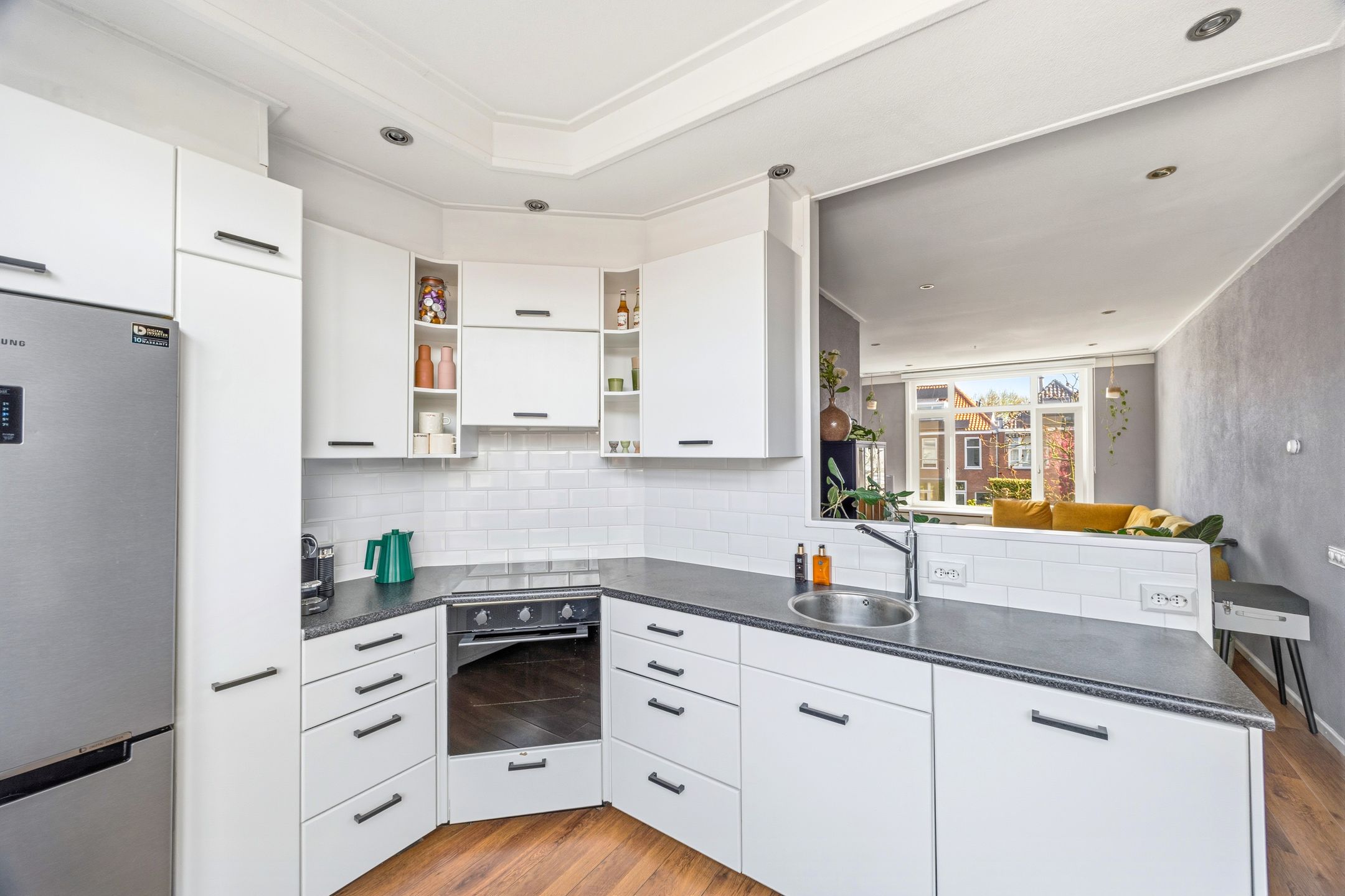 Photo 12 of Heeswijkstraat 87