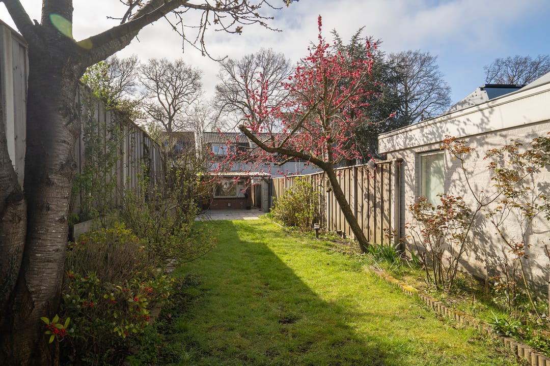 Foto 32 van Oosterstraat 77