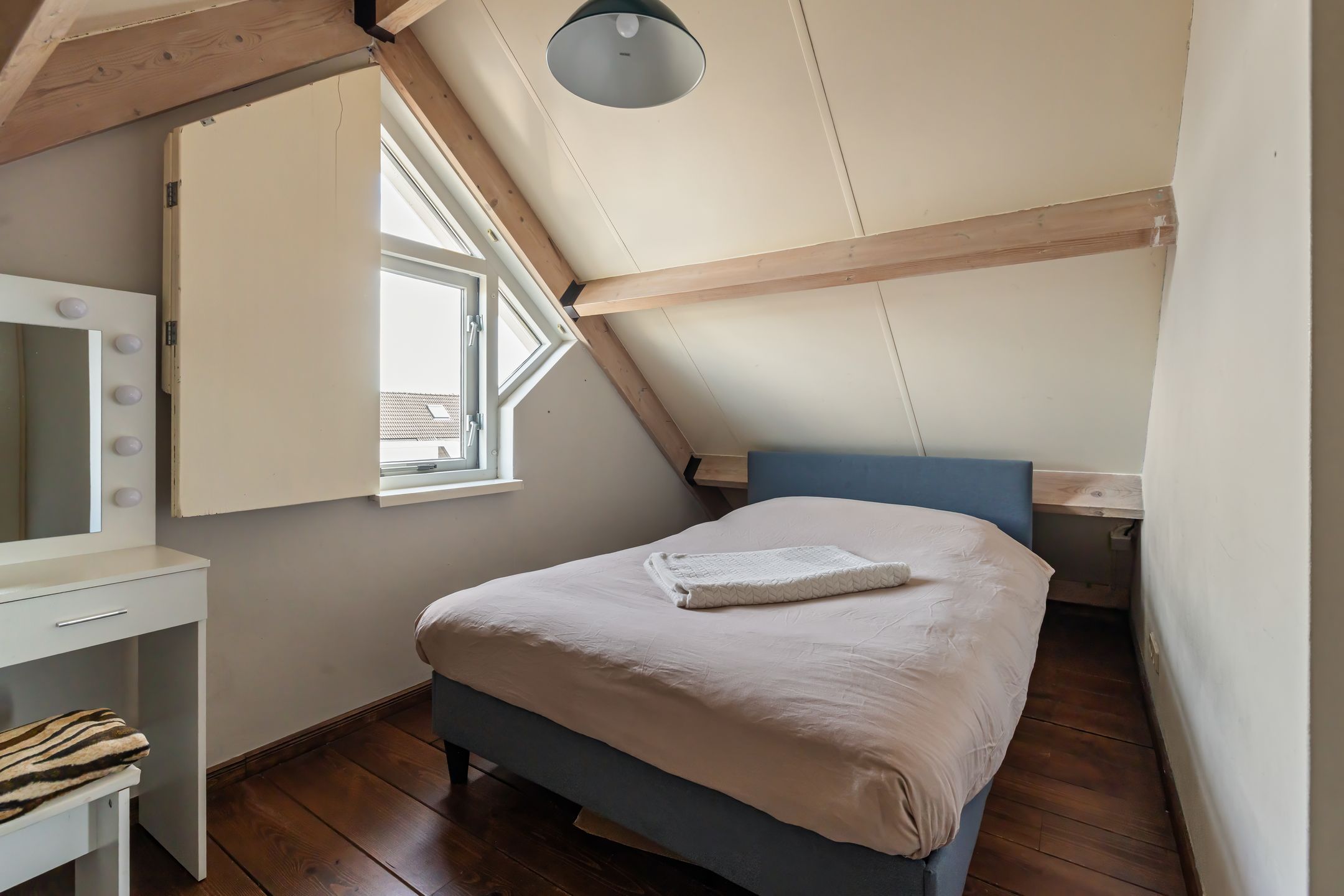 Foto 33 van Hoogenboomstraat 6