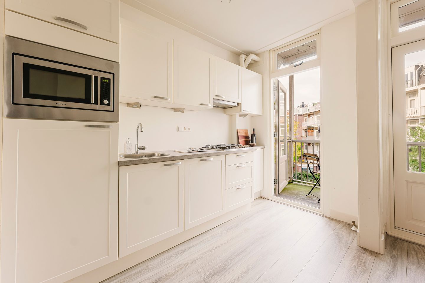 Foto 10 van Staringplein 6-2