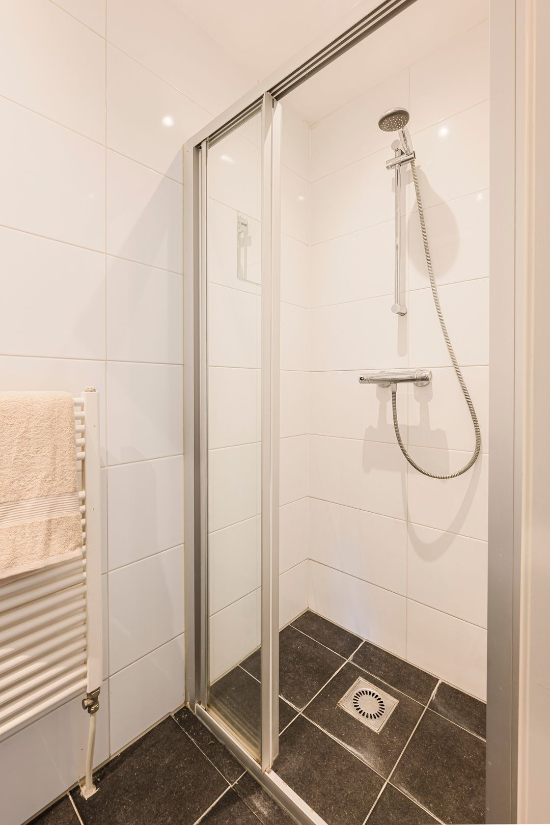 Foto 22 van Staringplein 6-2