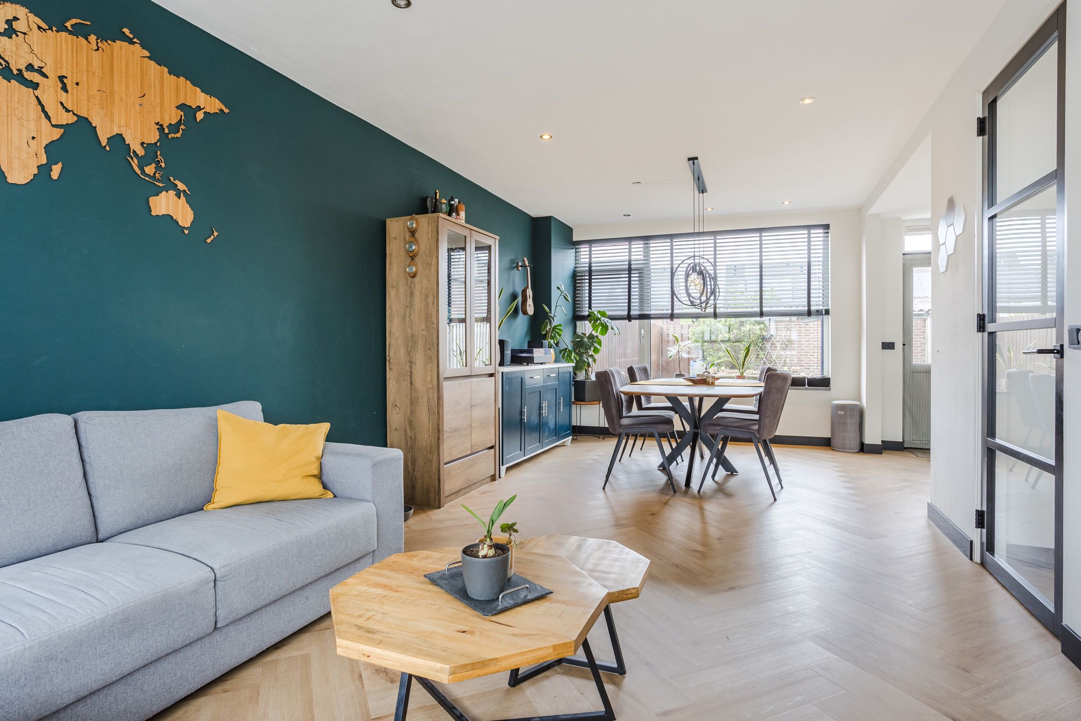 Foto 15 van Schoutenstraat 12