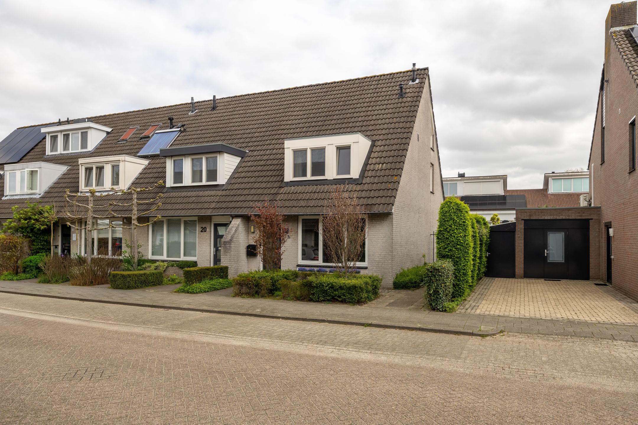 Venkel 18 