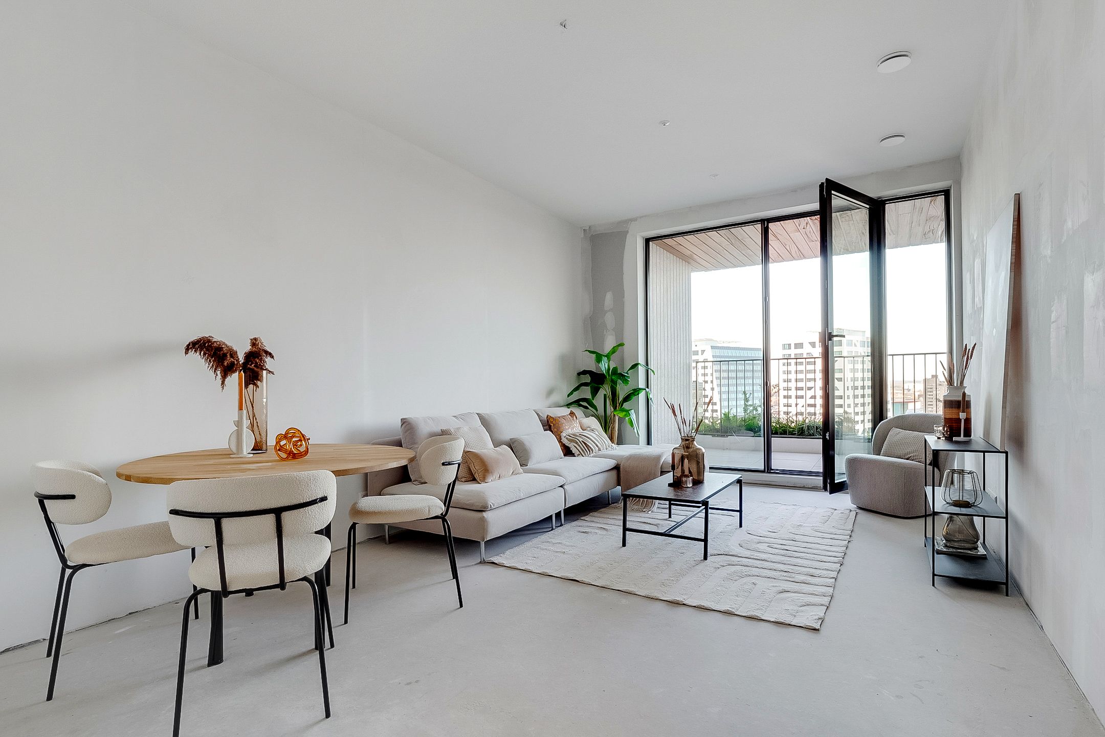 Foto 9 van Hoola van Nootenstraat 346