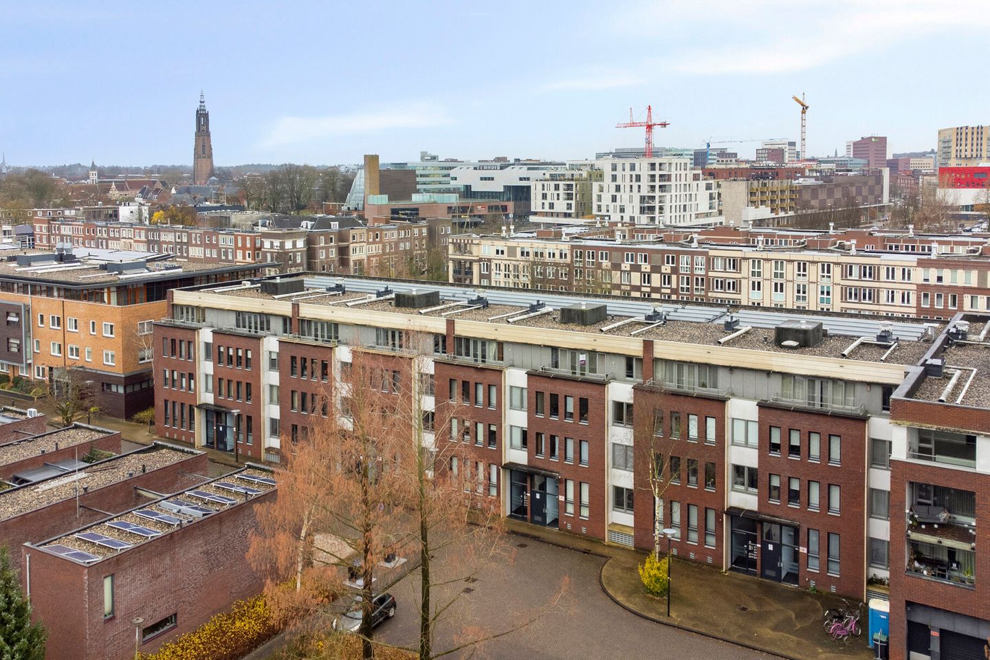 Bright ground-floor apartment with balcony near historic Amersfoort centre — 29