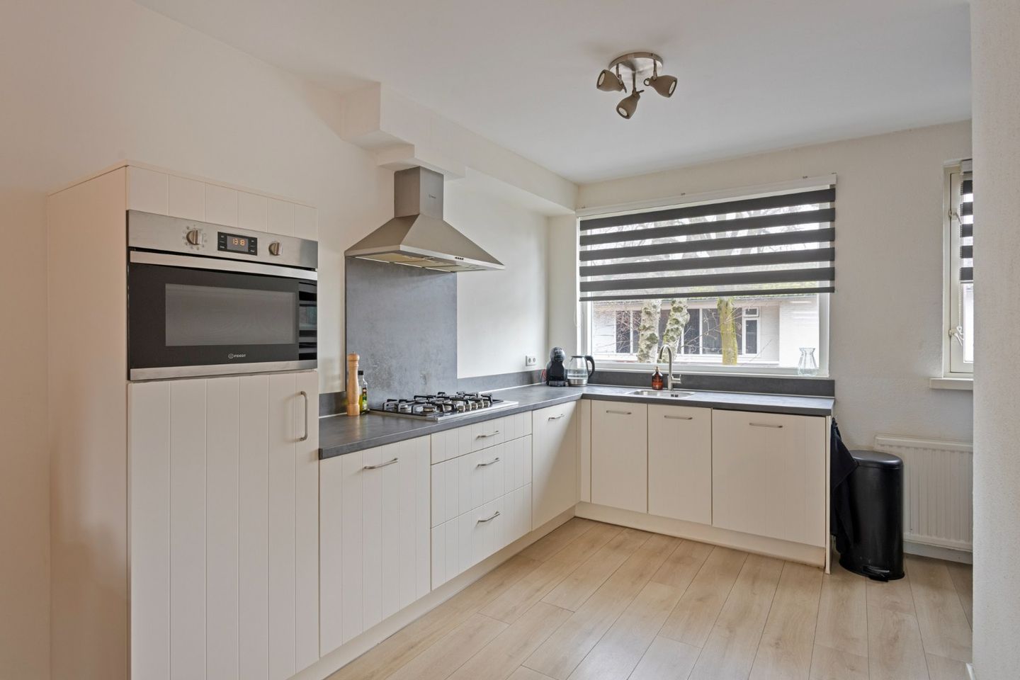 Photo 10 of Laan ten Roode 4