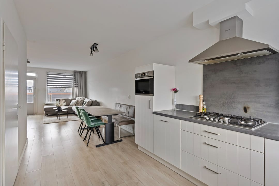 Photo 2 of Laan ten Roode 4