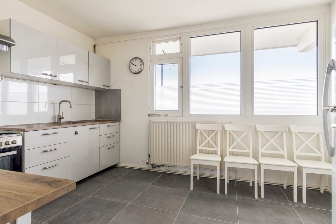 Bright 3-Room Apartment with Balcony in Vinkhuizen, Groningen — 16
