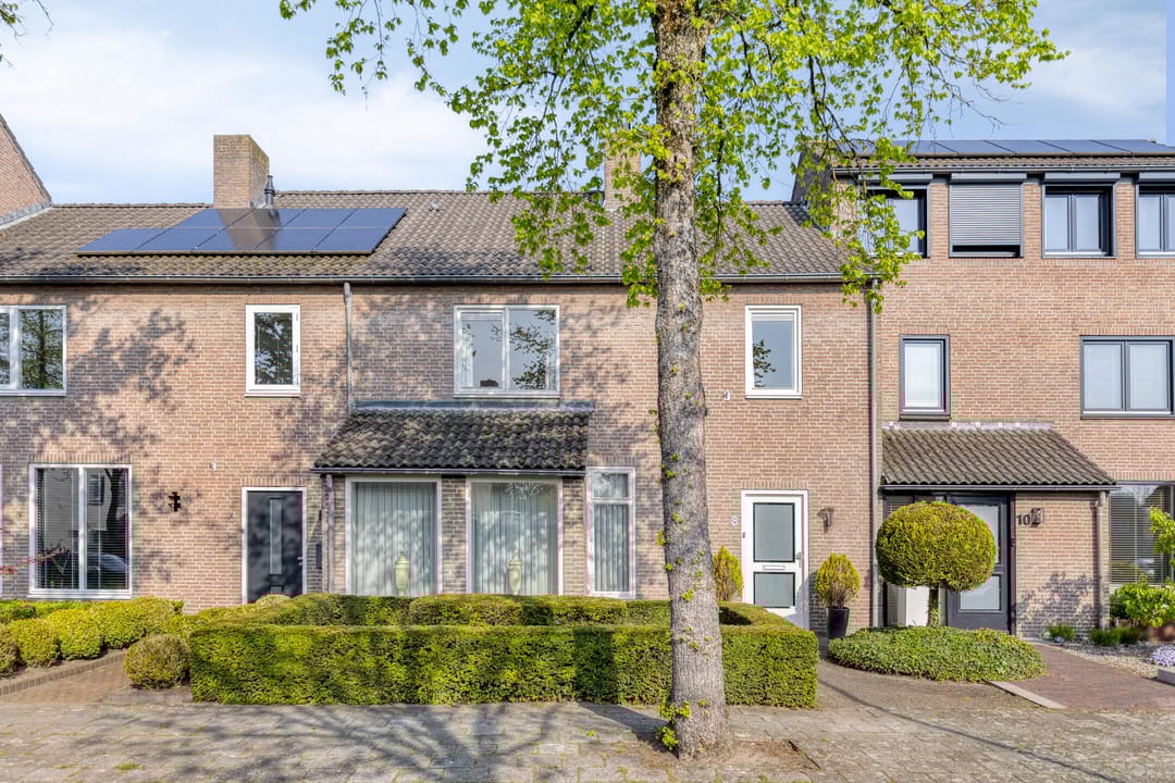 Photo 2 of Vincent van Goghstraat 8