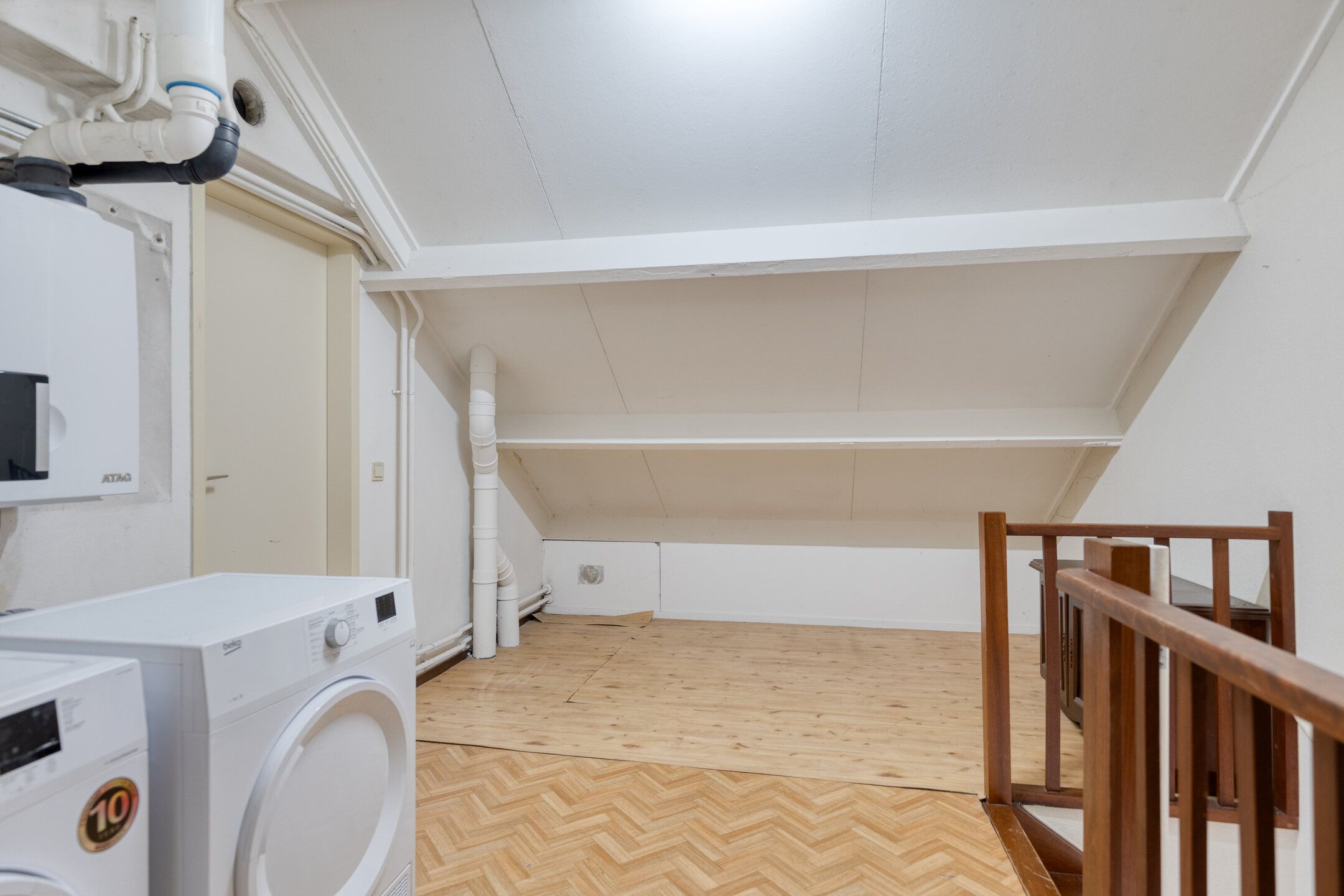 Photo 33 of Vincent van Goghstraat 8