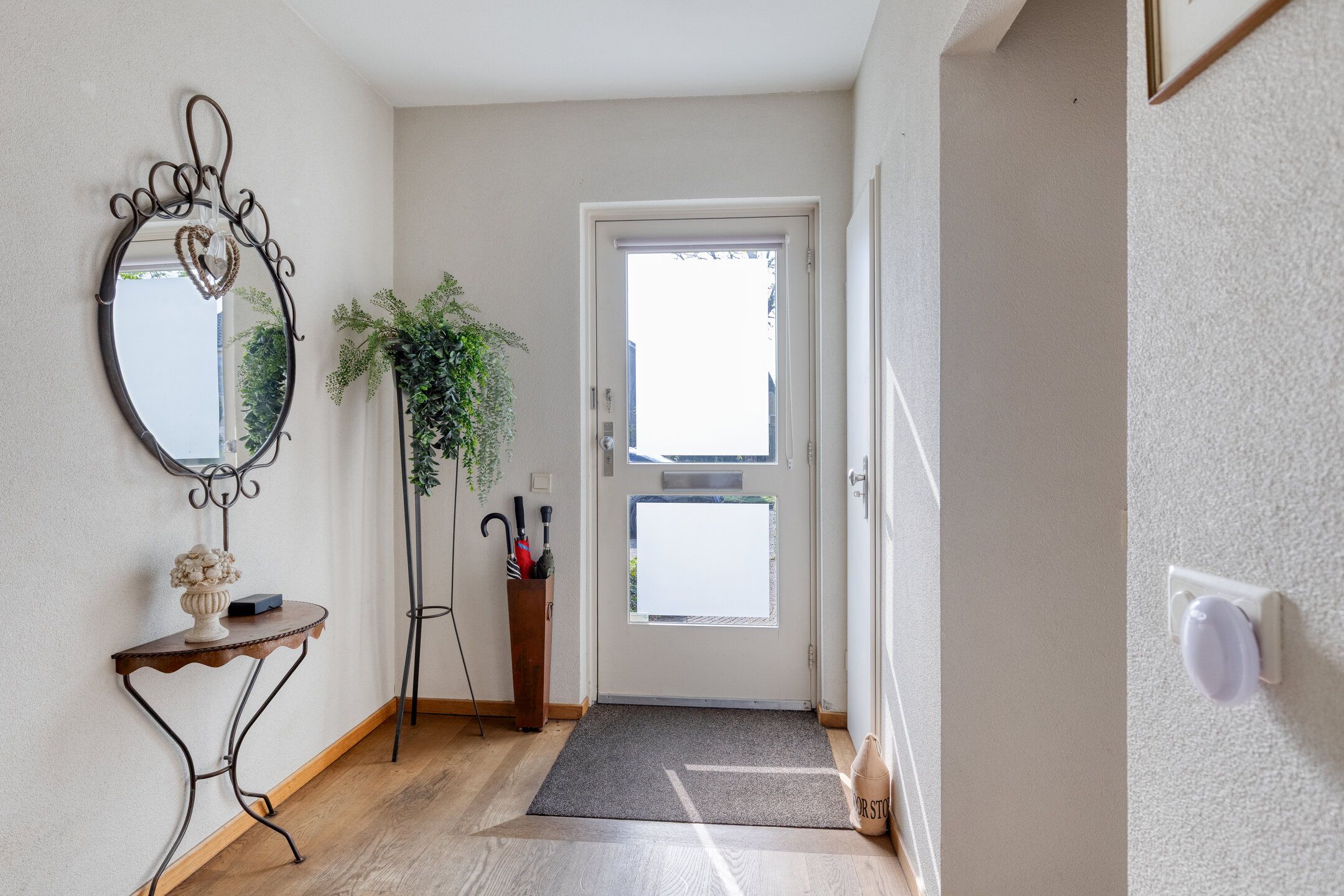 Photo 3 of Vincent van Goghstraat 8