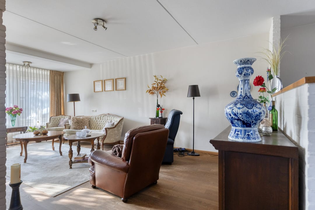 Photo 8 of Vincent van Goghstraat 8