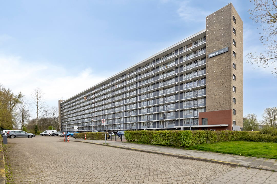 Bright 3-Room Apartment with Balcony in Vinkhuizen, Groningen — 38