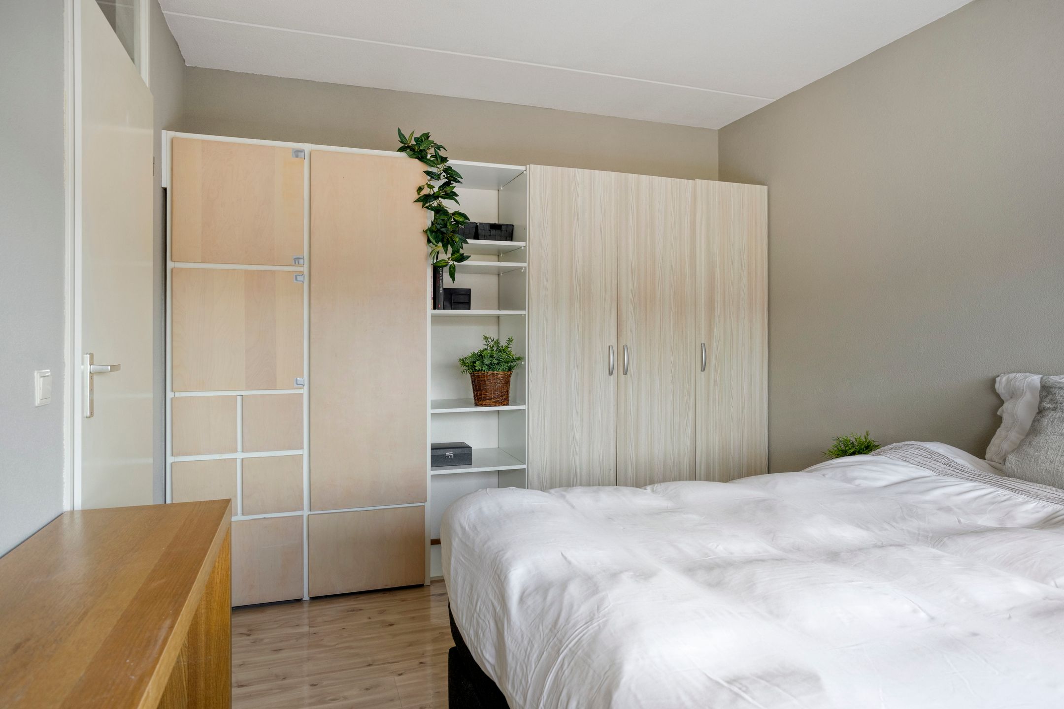 Spacious terraced house with guest accommodation in child-friendly Blixembosch — 18