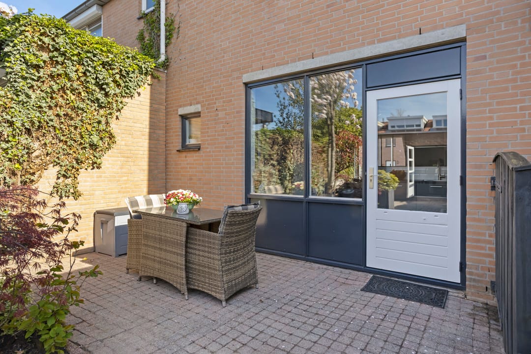 Spacious terraced house with guest accommodation in child-friendly Blixembosch — 26