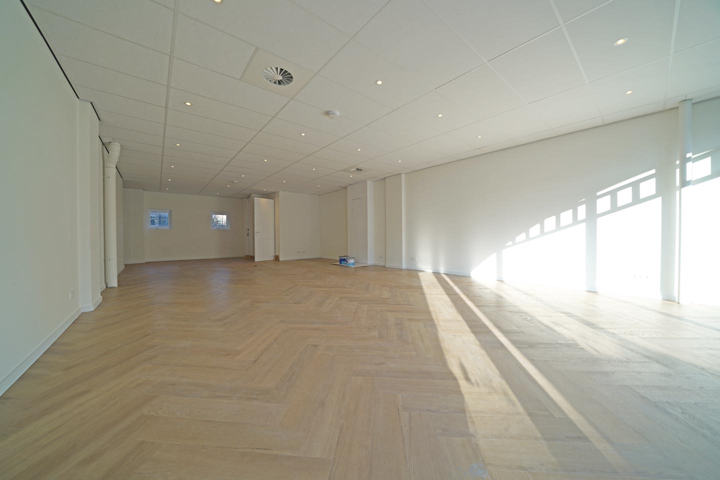 View photo 2 of Brouwerstraat 22