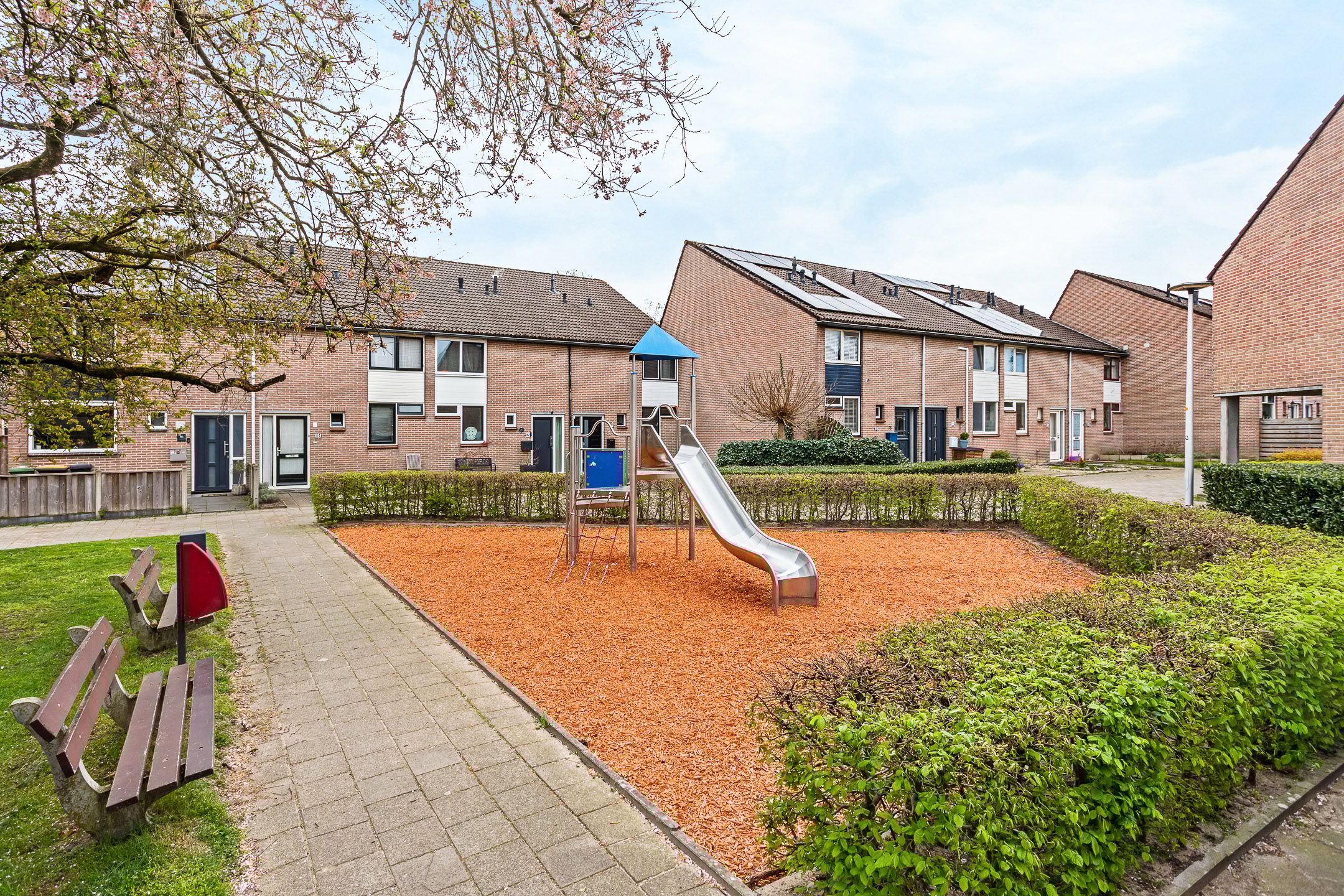 Foto 18 van Robert Stolzstraat 108