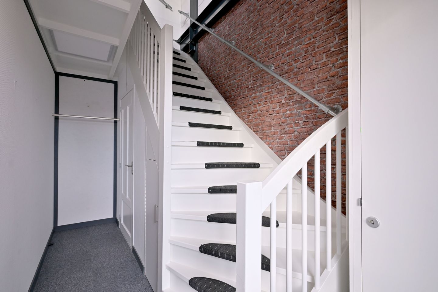 View photo 5 of Dortmundstraat 6-M