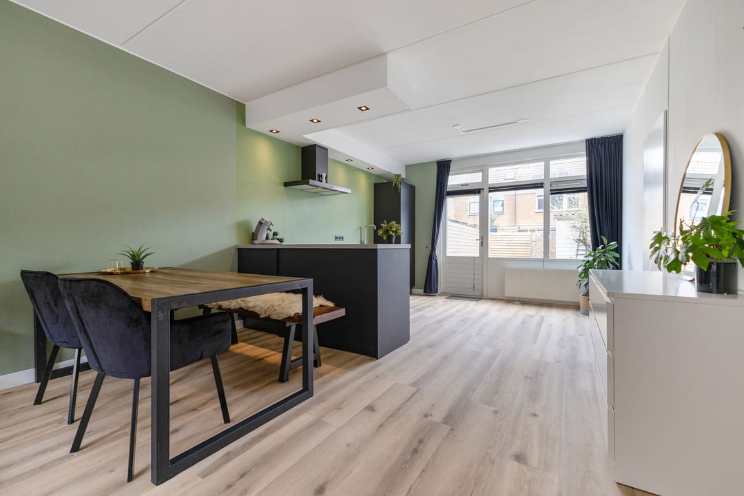 Photo 7 of 2e Vroonstraat 55