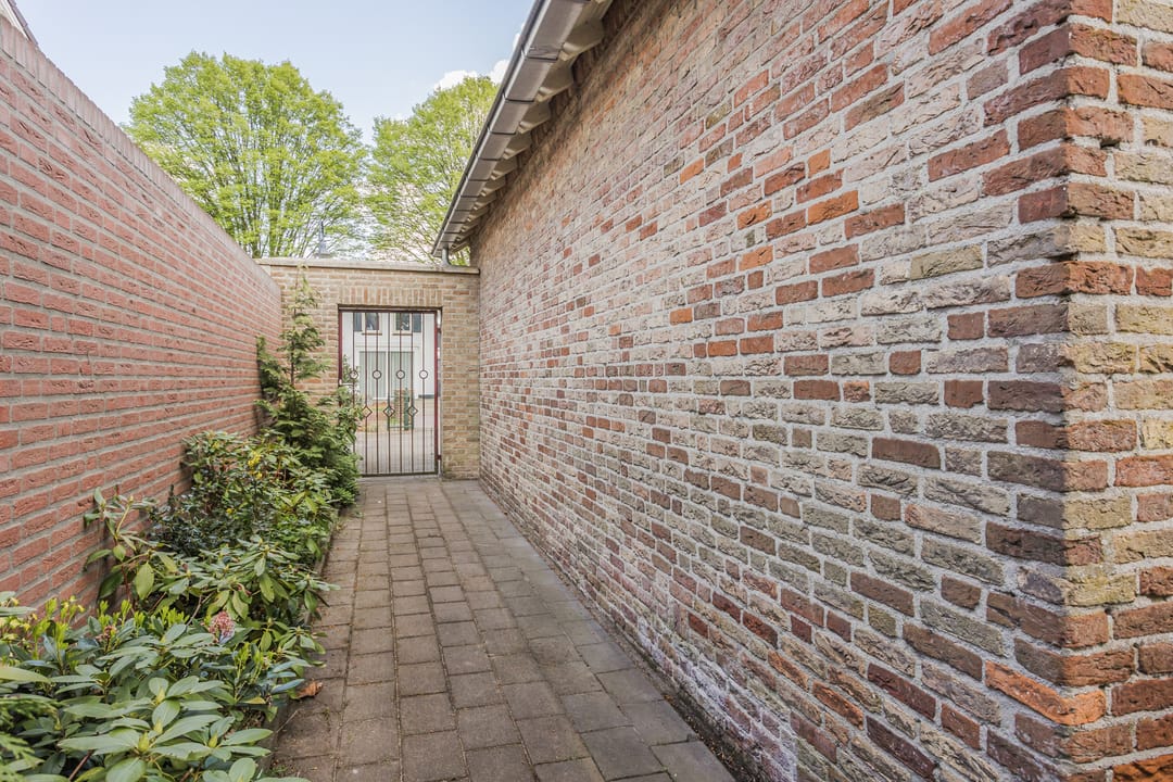 Foto 43 van Ereprijsstraat 45