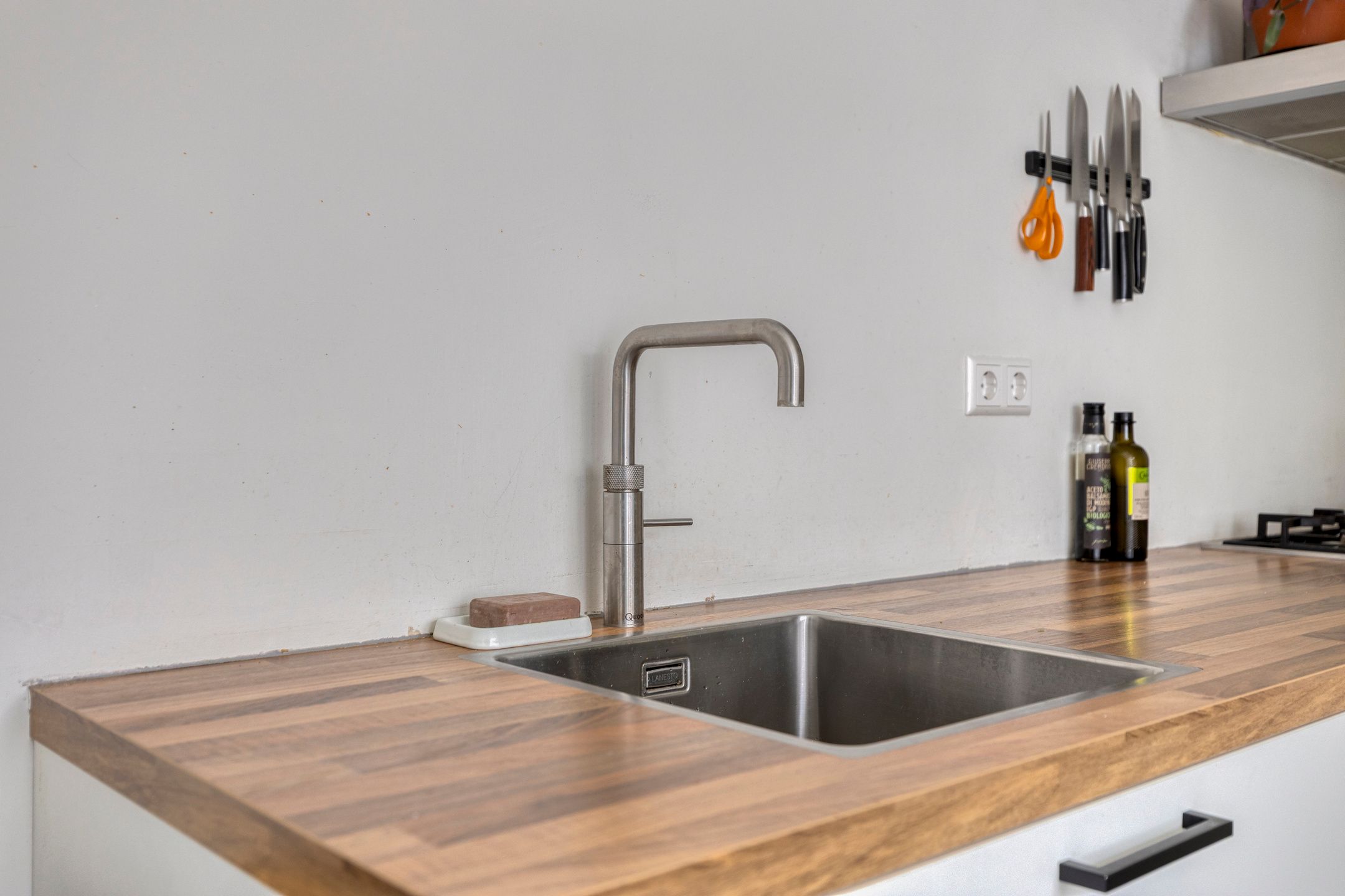 Foto 12 van Valkenierstraat 68