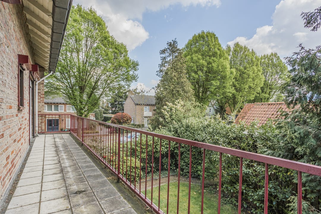 Foto 37 van Ereprijsstraat 45