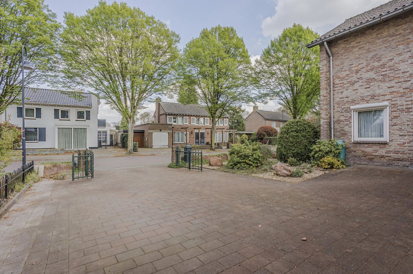 Foto 49 van Ereprijsstraat 45