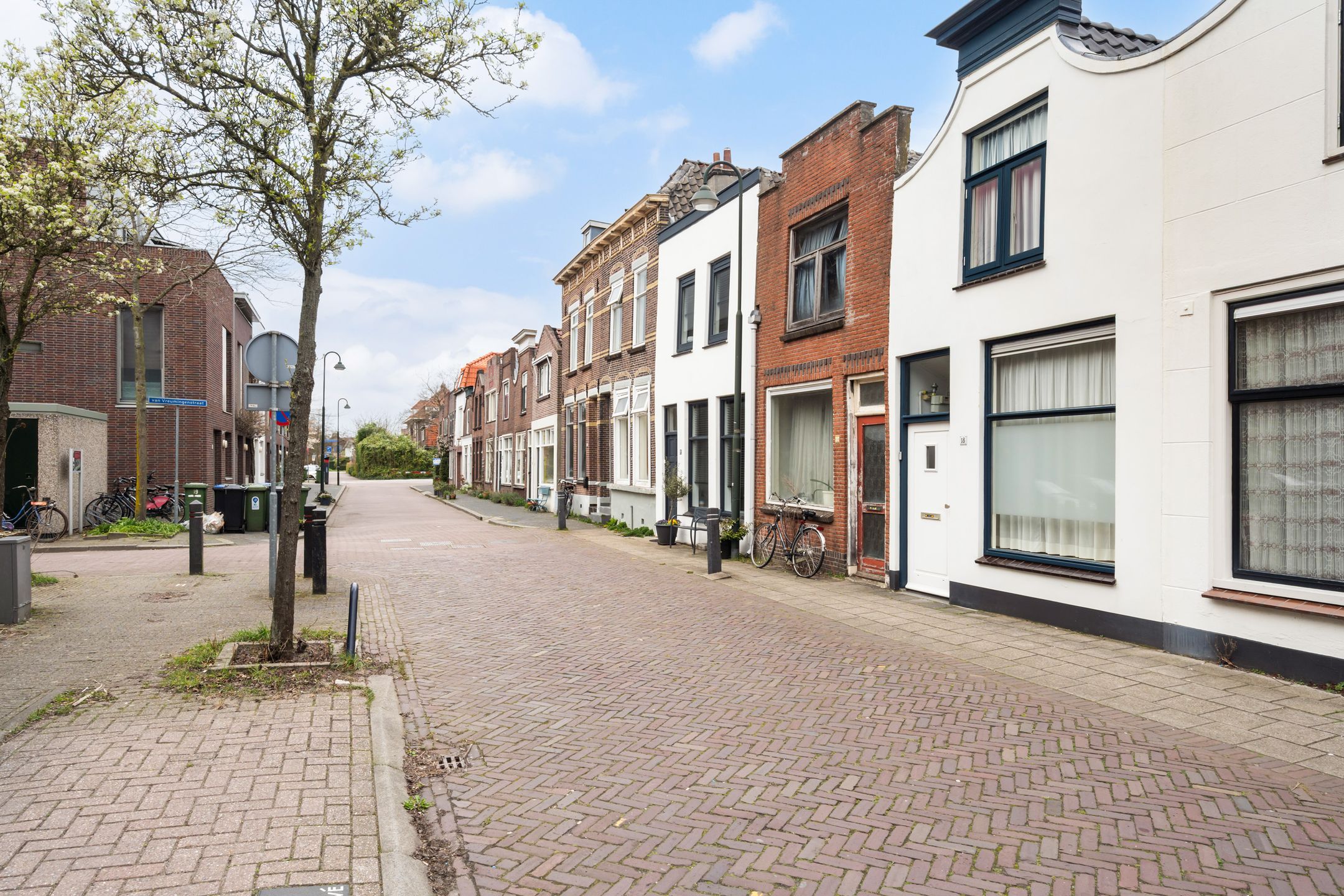 Foto 36 van van Strijenstraat 22