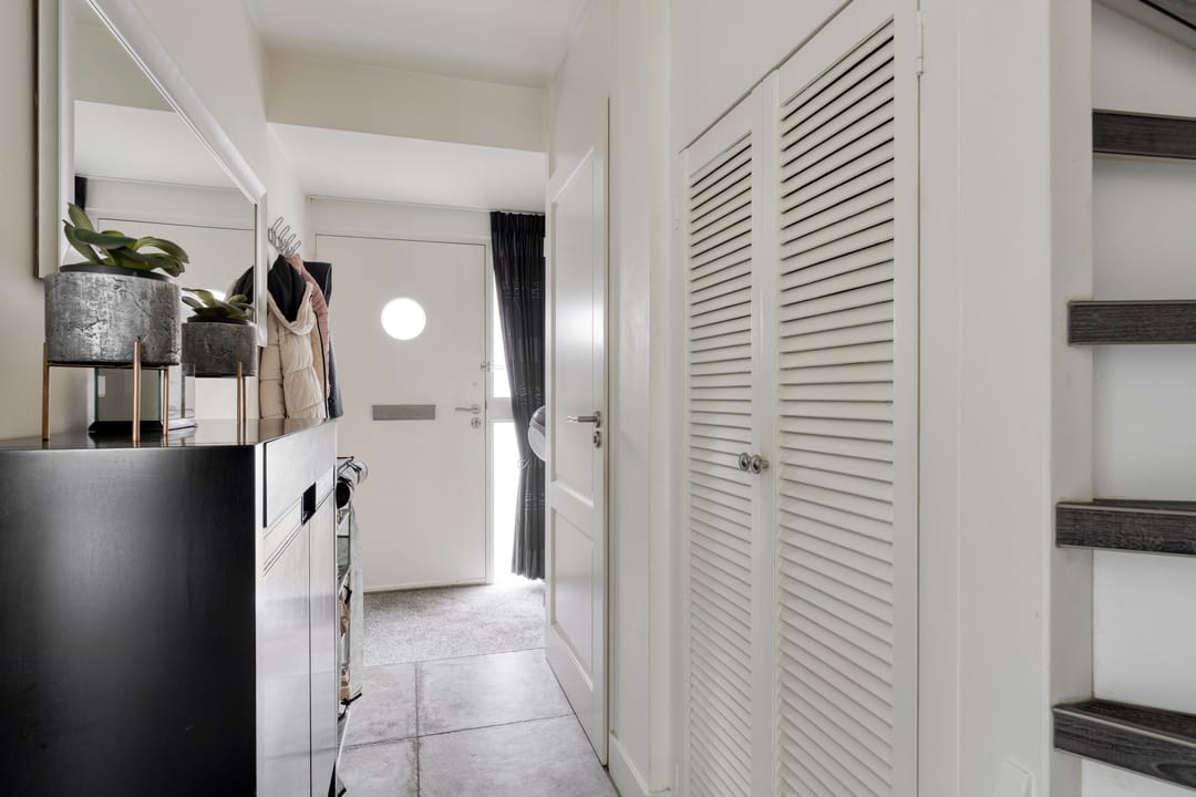 Photo 8 of Duvenee 37