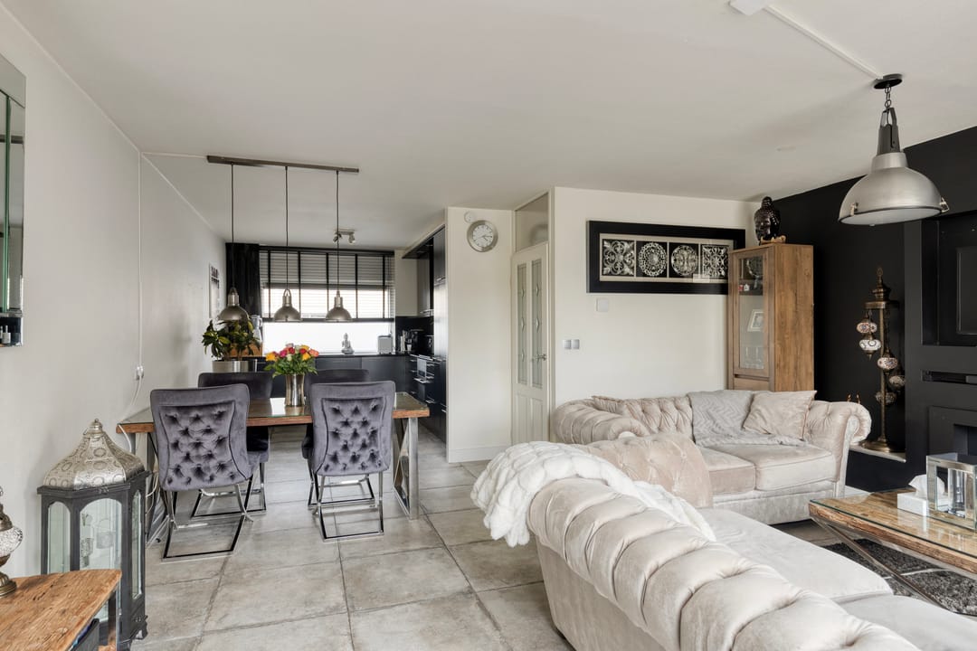 Photo 13 of Duvenee 37