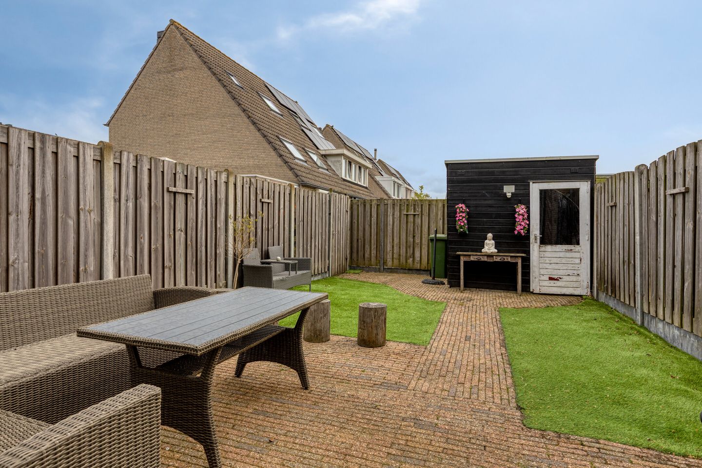 Photo 35 of Duvenee 37