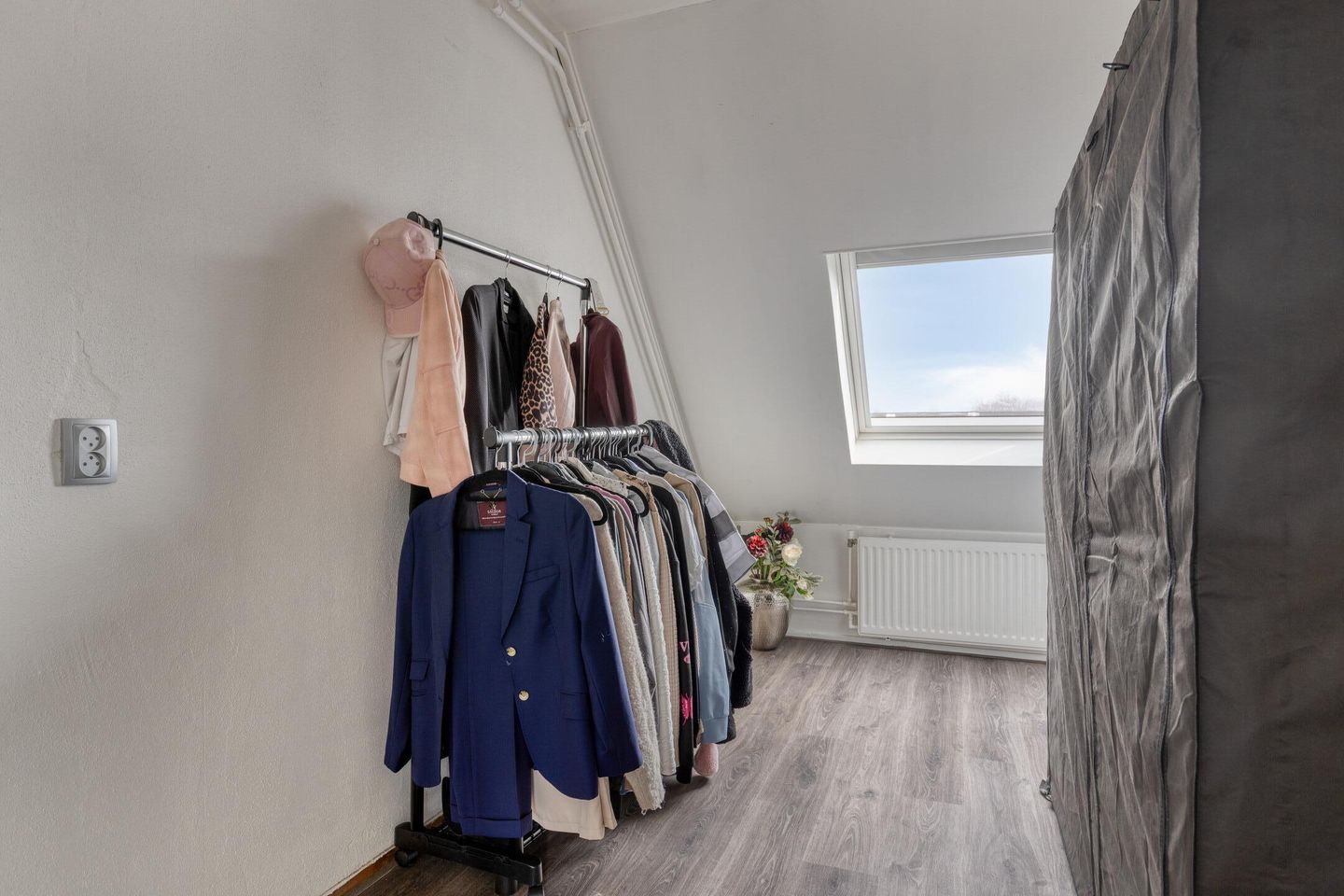 Photo 25 of Duvenee 37