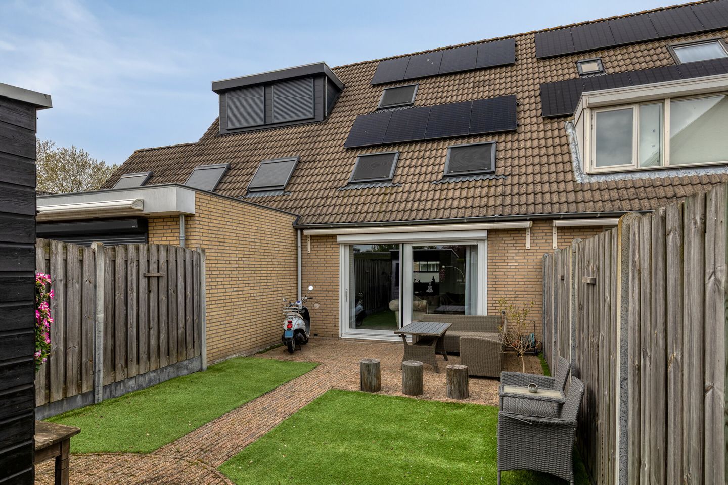 Photo 5 of Duvenee 37